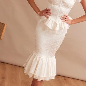 VChapman Medici Skirt in White